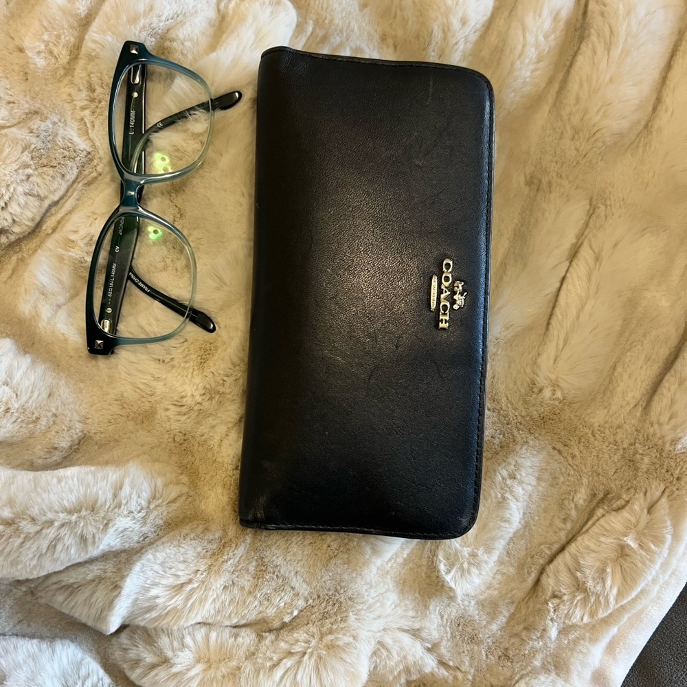 Coach wallet with tons of space